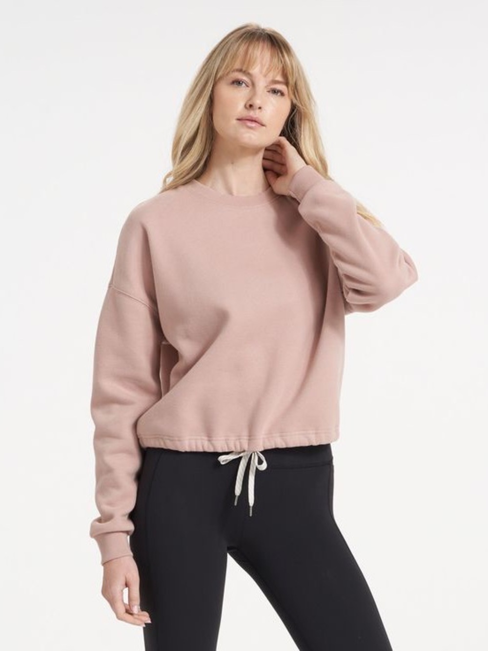 Vuori Restore Crew in beautiful Dogwood color! Women’s Small.